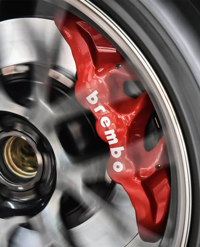 Motorsport-Derived Design